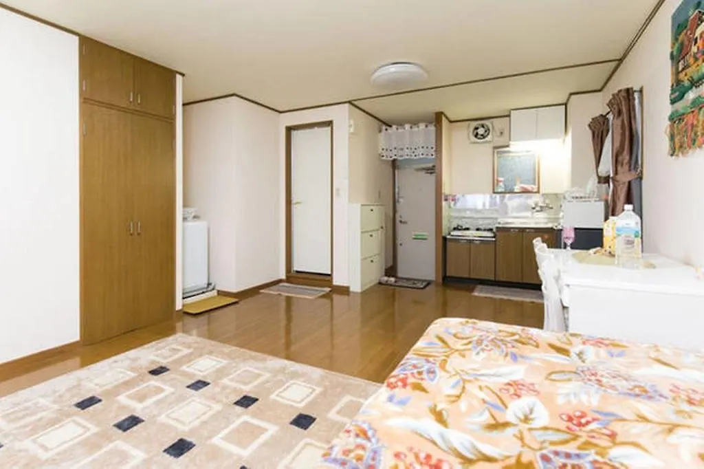Shinjuku Apartment 103 Токио